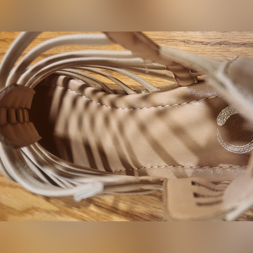 Journey & Crew Womens Tru Comfort Foam Caged Gladiator Wedge Sandal Size 9 - Picture 6 of 6